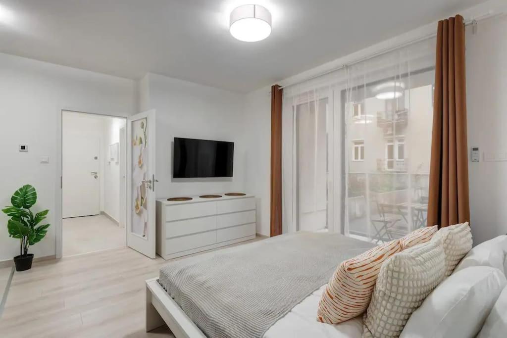 Terrace Vista-Modern 2Br Retreat Daire Budapeşte Dış mekan fotoğraf
